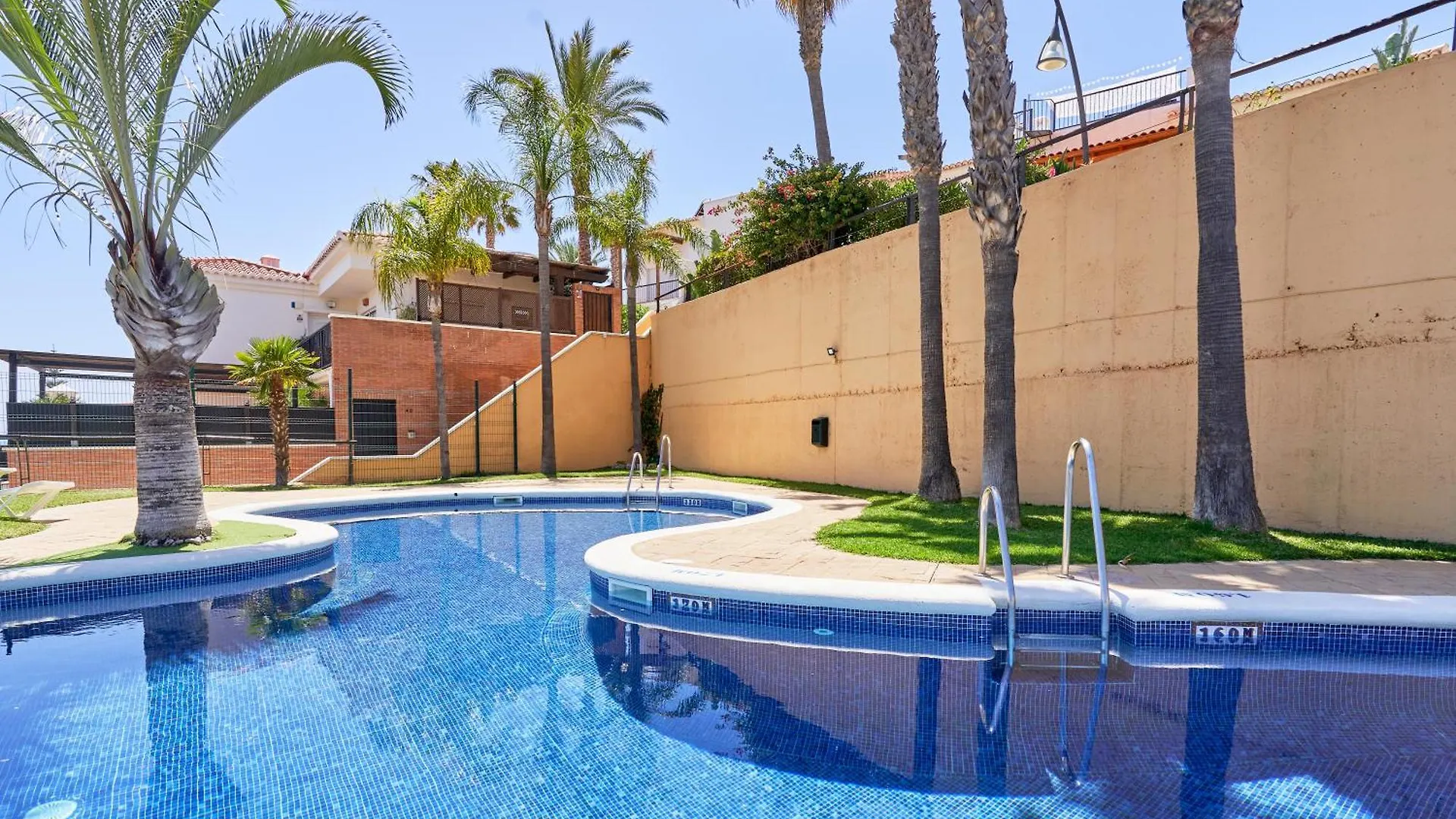 Holiday home Excellent Views, Beach And Mountain Almunecar